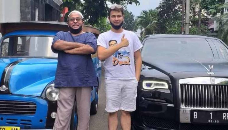 Mobil Rolls Royce Raffi Ahmad.